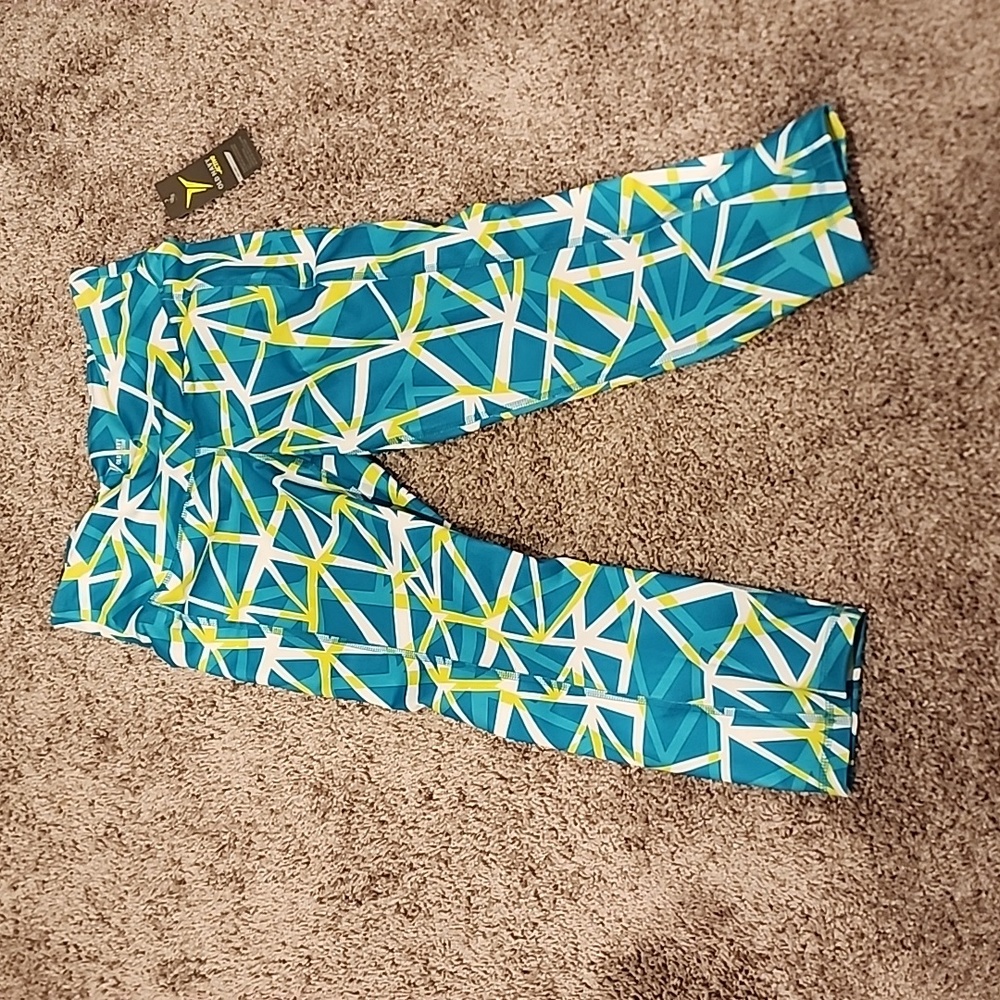 Brand new Old Navy athletic pants Medium